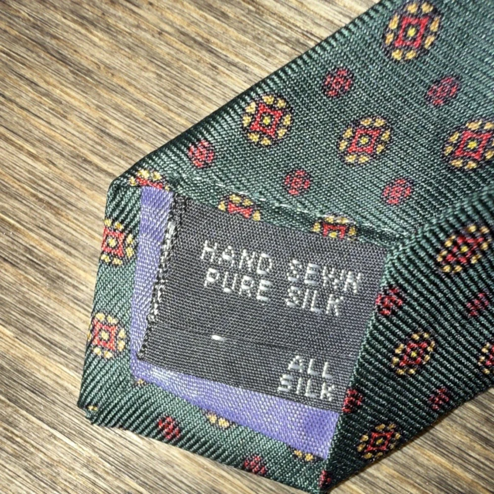 Vintage Keys & Lockwood Pure Silk Men's Tie: Hand Sewn Geometric